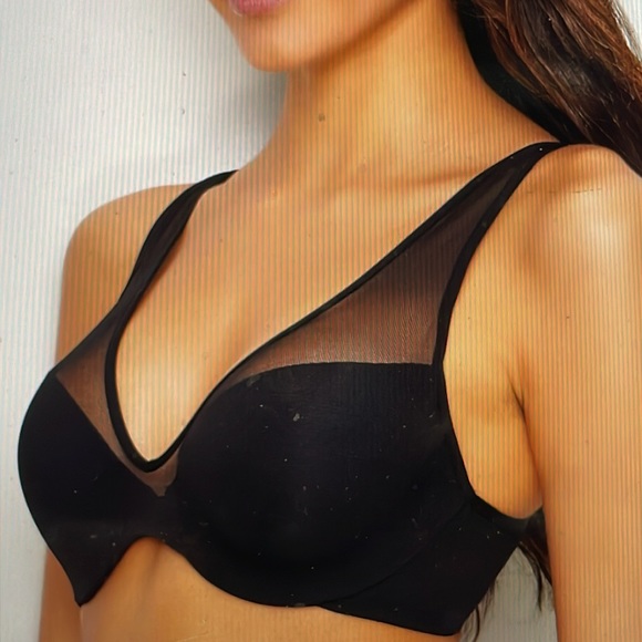 LE MYSTÈRE Sheer Illusion Plunge T-Shirt Black Bra  36DDD/F - Picture 2 of 10